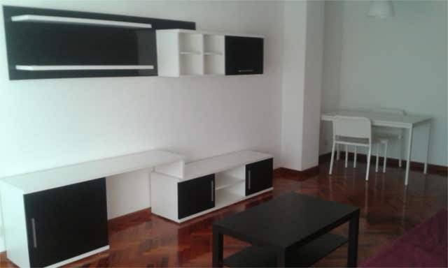 Piso en Alquiler en Someso - Matogrande