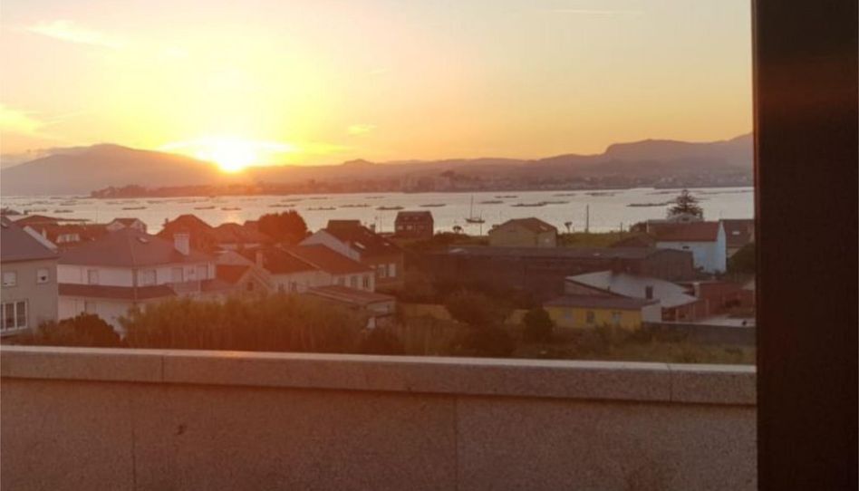 Piso de alquiler en A Illa de Arousa , Pontevedra - imagen 1 Foto 1 de Piso de alquiler en A Illa de Arousa , Pontevedra