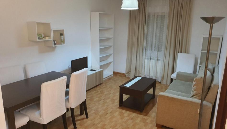 Flat for sale in Calle de Salamanca, 12, Val, Alcalá de Henares - image 1 Photo 1 of Flat for sale in Calle de Salamanca, 12, Val, Alcalá de Henares