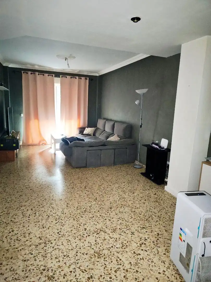 Casa o chalet en venta en Calle de las Hurdes, 62, Casar de Cáceres Sala de estar de Casa o chalet en venta en Casar de Cáceres con Aire acondicionado