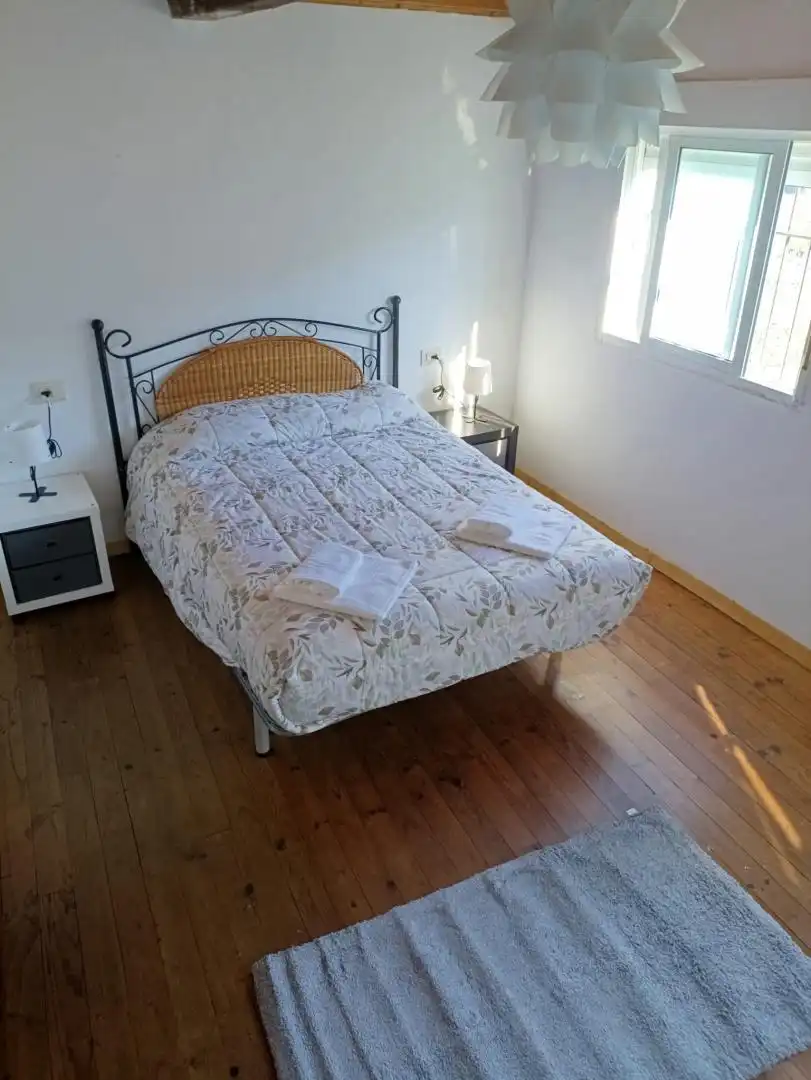 Planta baja en venta en Plaza de Hortensio Sobrino, 36, Castrelo de Miño Habitación de Planta baja en venta en Castrelo de Miño con Aire acondicionado, Calefacción y Jardín privado