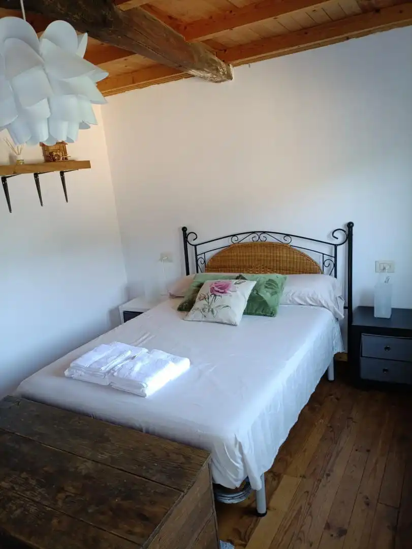 Planta baja en venta en Plaza de Hortensio Sobrino, 36, Castrelo de Miño Habitación de Planta baja en venta en Castrelo de Miño con Aire acondicionado, Calefacción y Jardín privado