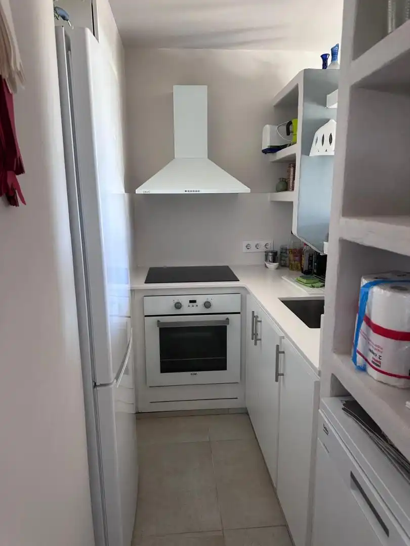 Piso en venta en Carrer Tramontana, 15, Cala d'en Bosch - Serpentona Cocina de Piso en venta en Ciutadella de Menorca con Aire acondicionado, Terraza y Piscina