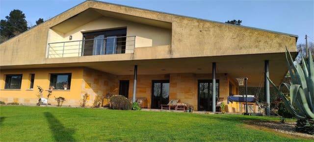 Casa-chalet en Venta en Parroquias Norte