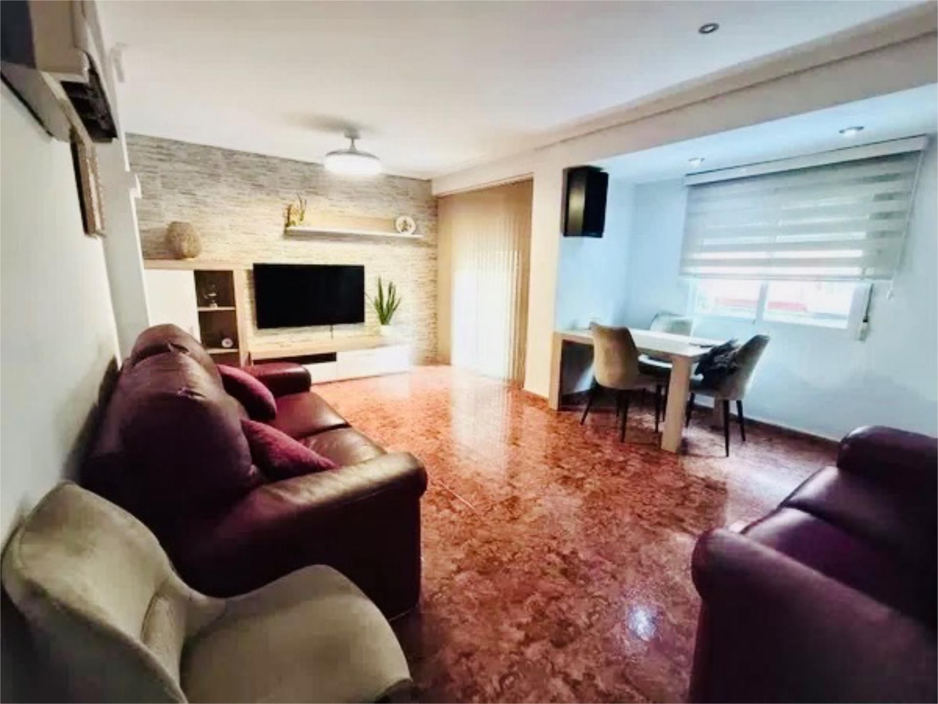 Außenansicht von Wohnung zum Verkauf in  Valencia Capital mit Klimaanlage, Terrasse und Balkon