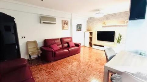 Foto 3 von Wohnung zum Verkauf in Carrer de Mendizábal, 29, La Malva-rosa,  Valencia Capital