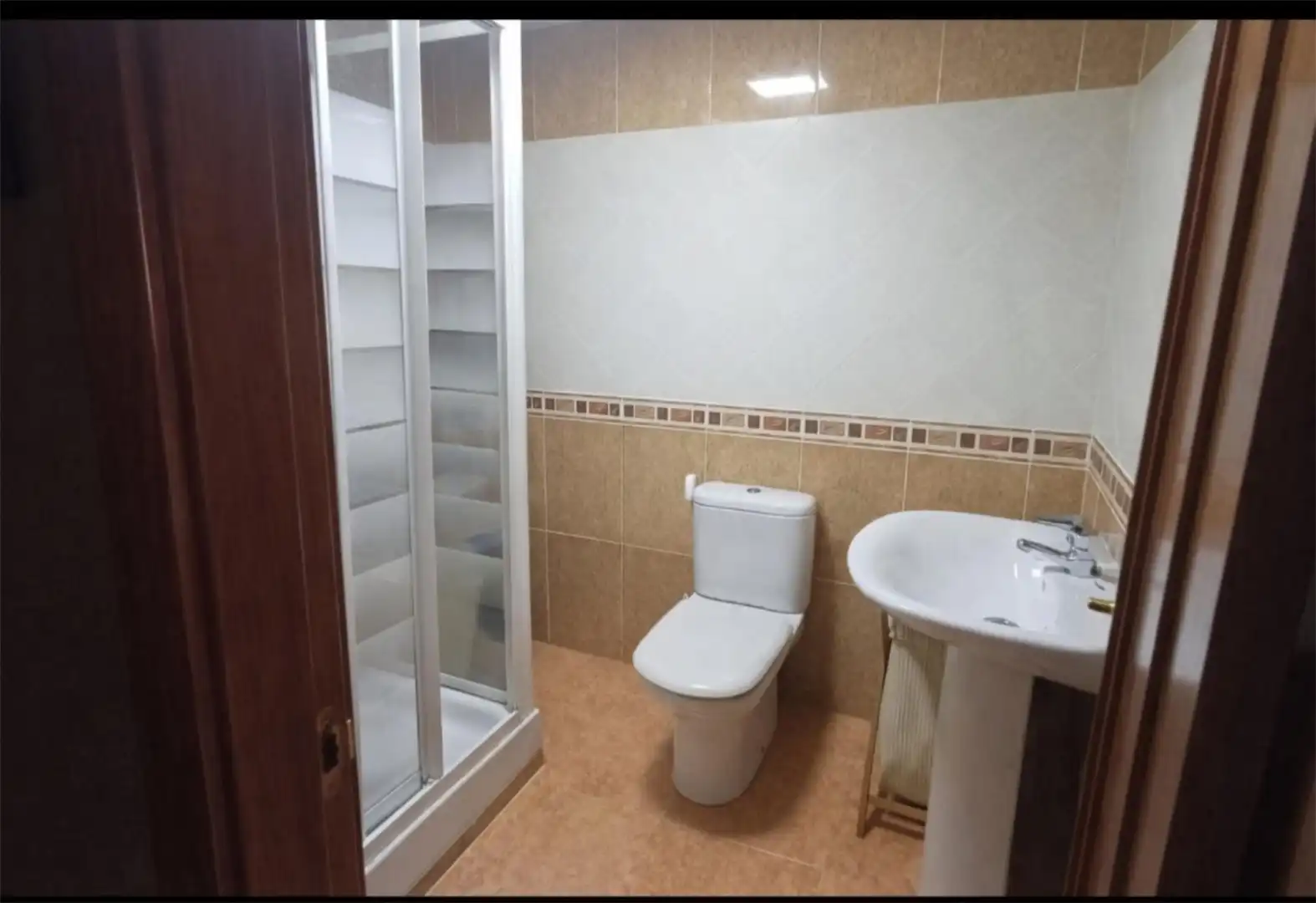 Flat for sale in Avinguda D'alcoi, 21, Campello Playa Bathroom of Flat for sale in El Campello with Air Conditioner, Terrace and Swimming Pool