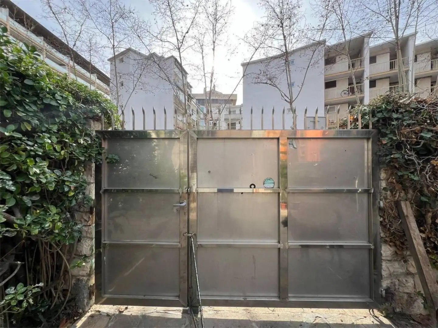 Houses for sale in Carrer d'Osca, Mar i Camp - Platja dels Capellans Exterior view of Houses for sale in Salou with Air Conditioner and Terrace