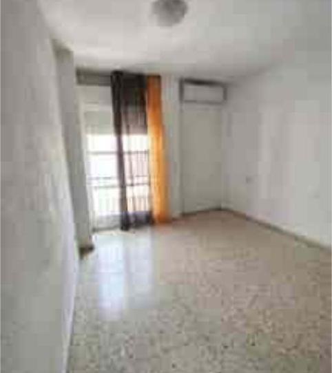 Piso de alquiler en San Roque - Ronda Norte, Badajoz Capital - imagen 2 Foto 2 de Piso de alquiler en San Roque - Ronda Norte, Badajoz Capital