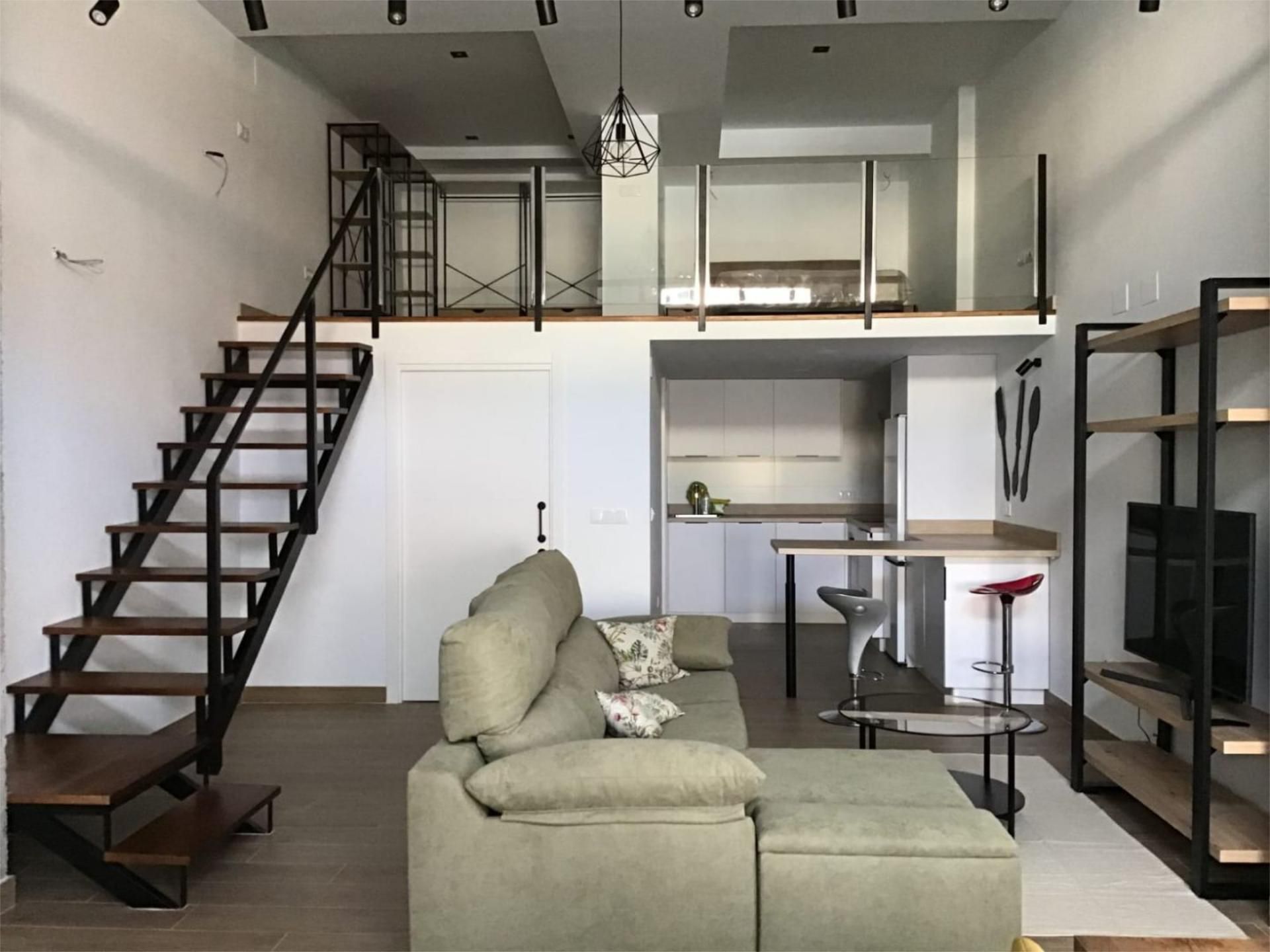 Living room of Loft for rent in Cáceres Capital  with Air Conditioner, Heating and Storage room