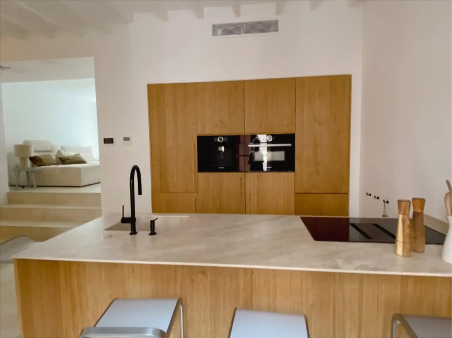 Flat for sale in Ciutat d'Alcúdia Kitchen of Flat for sale in Alcúdia with Air Conditioner and Terrace
