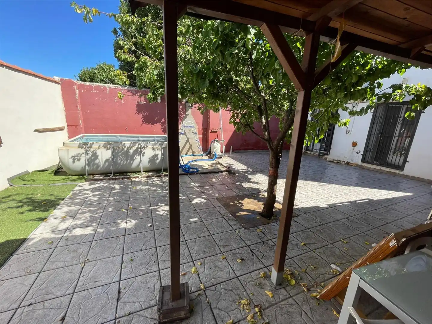 Planta baja en venta en Calle Unión Castilla, 18, Iriépal - Taracena - Valdenoches Jardín de Planta baja en venta en Guadalajara con Aire acondicionado, Calefacción y Jardín privado