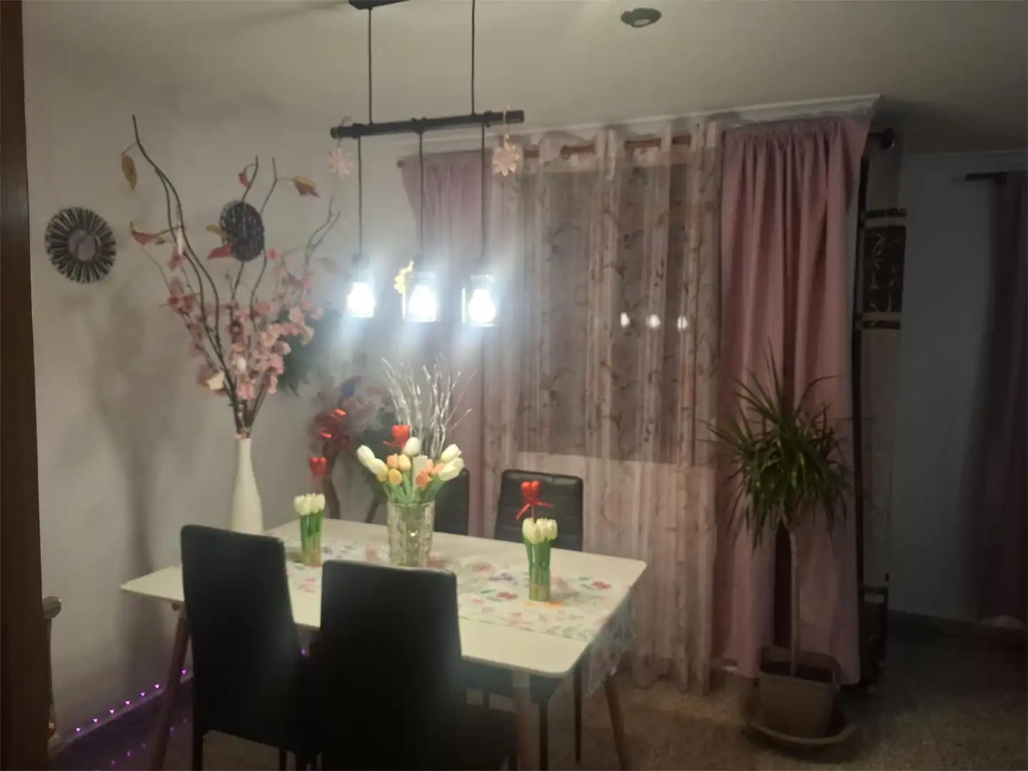 Piso en venta en Carrer del Papa Joan XXIII, 29, Tavernes de la Valldigna Comedor de Piso en venta en Tavernes de la Valldigna con Aire acondicionado, Trastero y Amueblado
