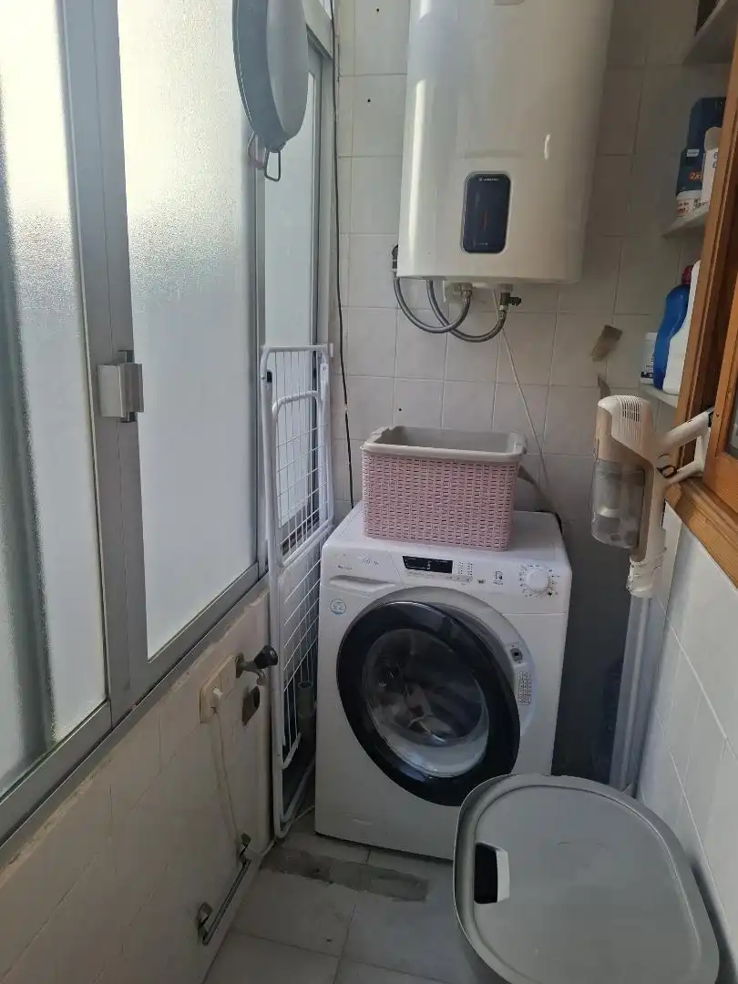 Piso en venta en Carrer del Papa Joan XXIII, 29, Tavernes de la Valldigna Baño de Piso en venta en Tavernes de la Valldigna con Aire acondicionado, Trastero y Amueblado