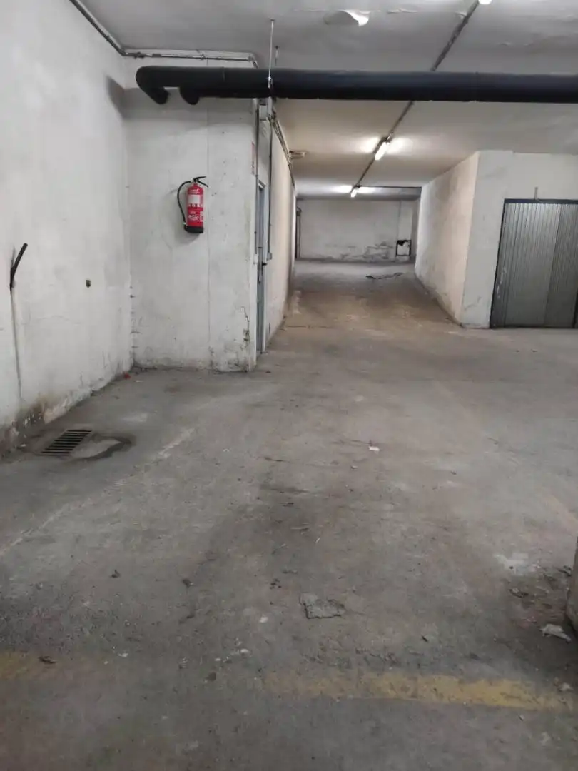 Garage zur Miete in Calle Santa María, 16, Centro Parkplatz von Garage zur Miete in Soria Capital