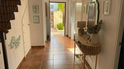 Foto 5 de Casa adosada en venta en Calle José María Olazábal, 29, Las Pajanosas, Guillena