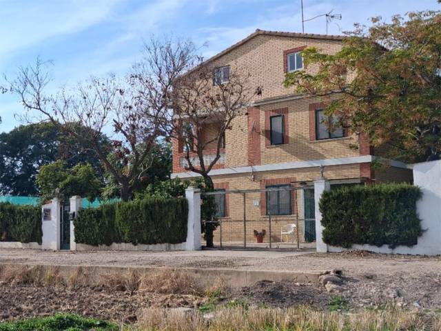 Finca rústica en Venta en Plaça Numero 28, 120 en Sollana