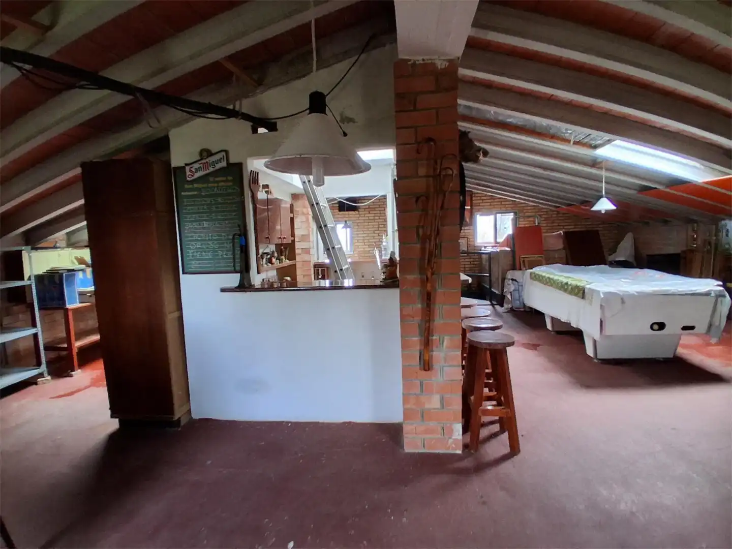 Country homes for sale in Plaça Numero 28, 120, Sollana Country homes for sale in Sollana with Swimming Pool and Balcony