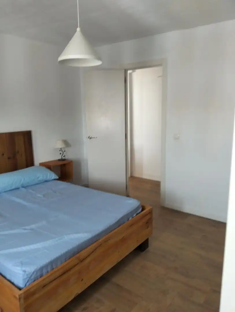 Habitación de Piso de alquiler en Sevilla con Aire acondicionado, Amueblado y Lavadora