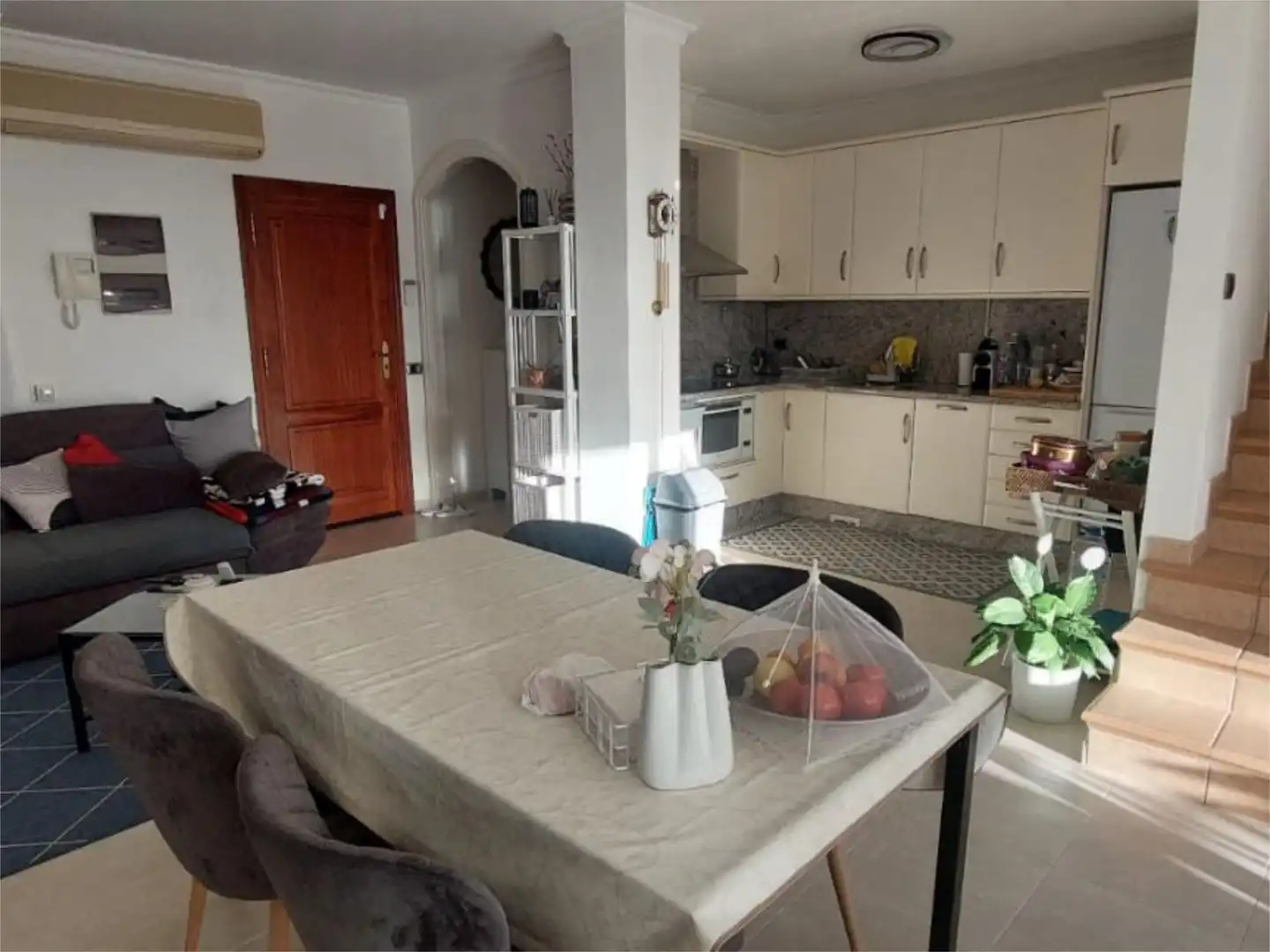 Wohnung zum Verkauf in Calle Guacimara, 103, Arguineguín Küche von Wohnung zum Verkauf in Mogán mit Klimaanlage, Heizung und Privatgarten
