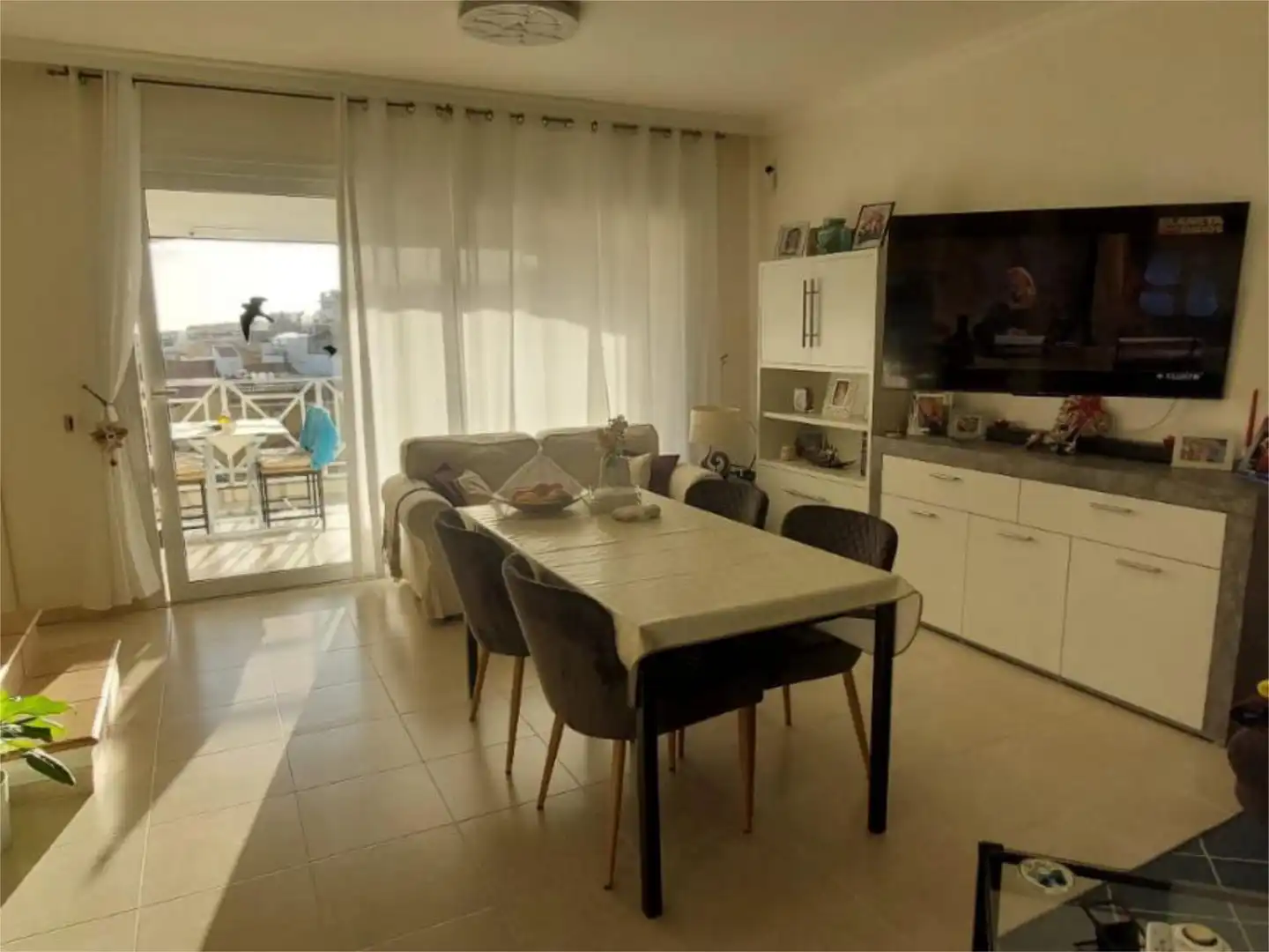 Wohnung zum Verkauf in Calle Guacimara, 103, Arguineguín Esszimmer von Wohnung zum Verkauf in Mogán mit Klimaanlage, Heizung und Privatgarten