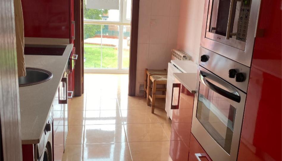 Piso en venta en Calle las Vias, 14, Bárcena de Cicero, Cantabria - imagen 1 Foto 1 de Piso en venta en Calle las Vias, 14, Bárcena de Cicero, Cantabria