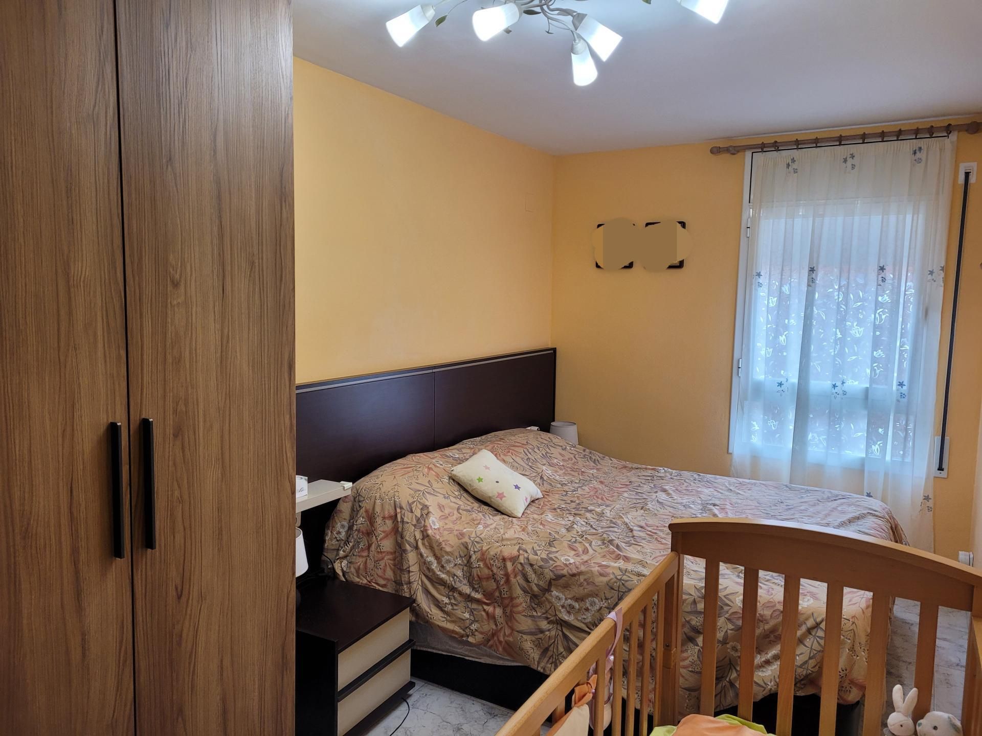 Schlafzimmer von Wohnung zum Verkauf in Reus mit Klimaanlage