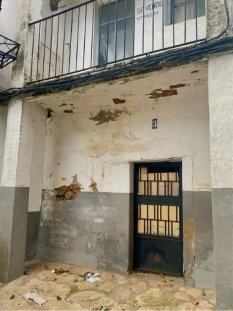 Casa o xalet en venda a Valdastillas Casa o xalet en venda en Valdastillas