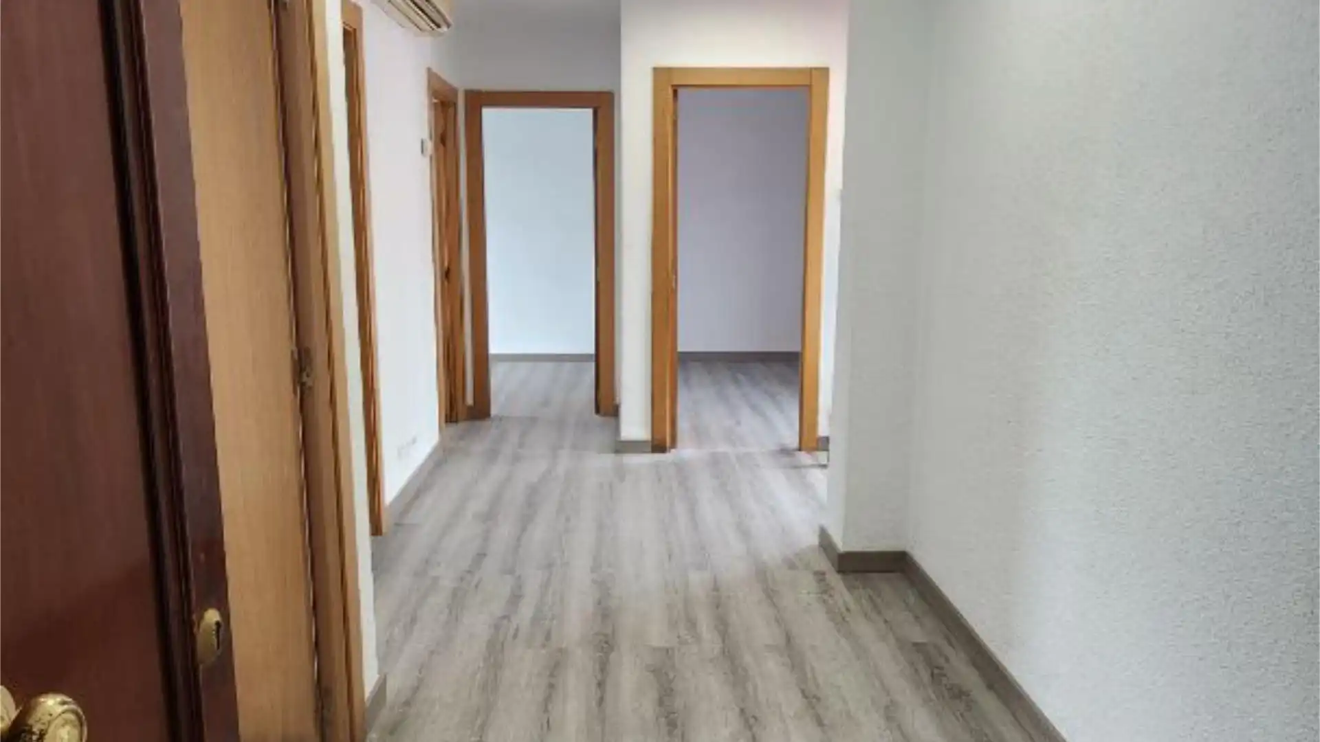 Piso de alquiler en  Zaragoza Capital con Aire acondicionado, Calefacción y Parquet