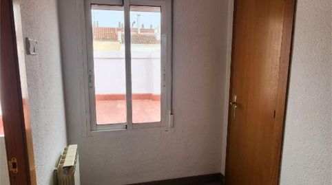 Piso de alquiler en Calle de María Lostal, 32, Paseo Constitución - Las Damas, Zaragoza Capital - imagen 3 Foto 3 de Piso de alquiler en Calle de María Lostal, 32, Paseo Constitución - Las Damas, Zaragoza Capital