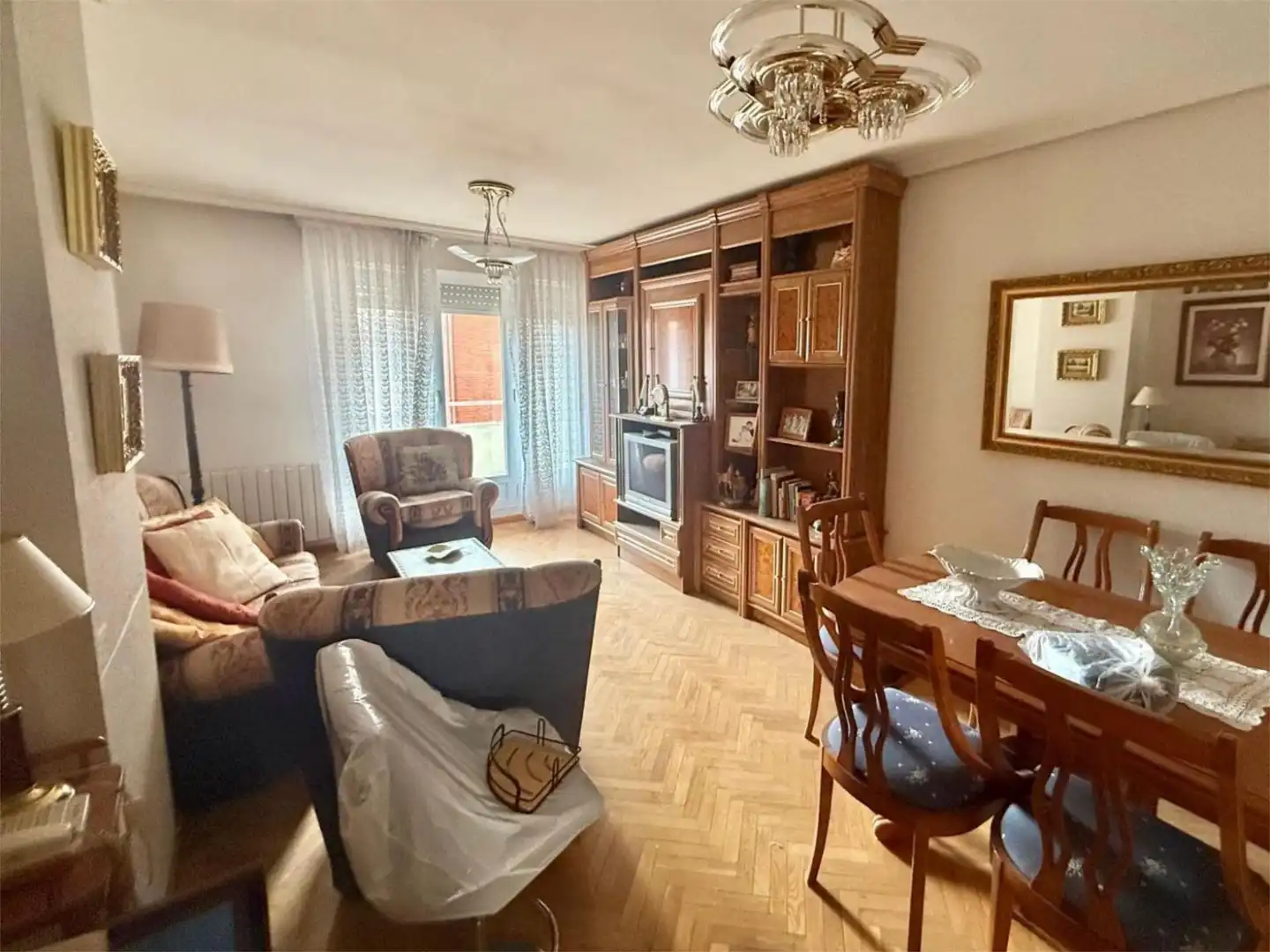 Flat for sale in Calle la Plata, 43, José Zorrilla - Padre Claret Living room of Flat for sale in Segovia Capital with Terrace