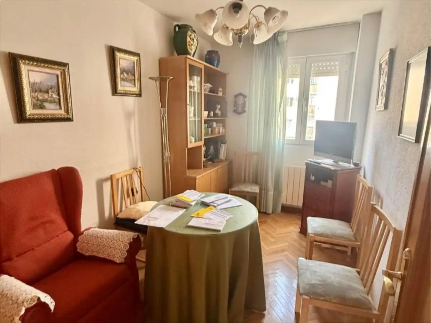 Flat for sale in Calle la Plata, 43, José Zorrilla - Padre Claret Living room of Flat for sale in Segovia Capital with Terrace