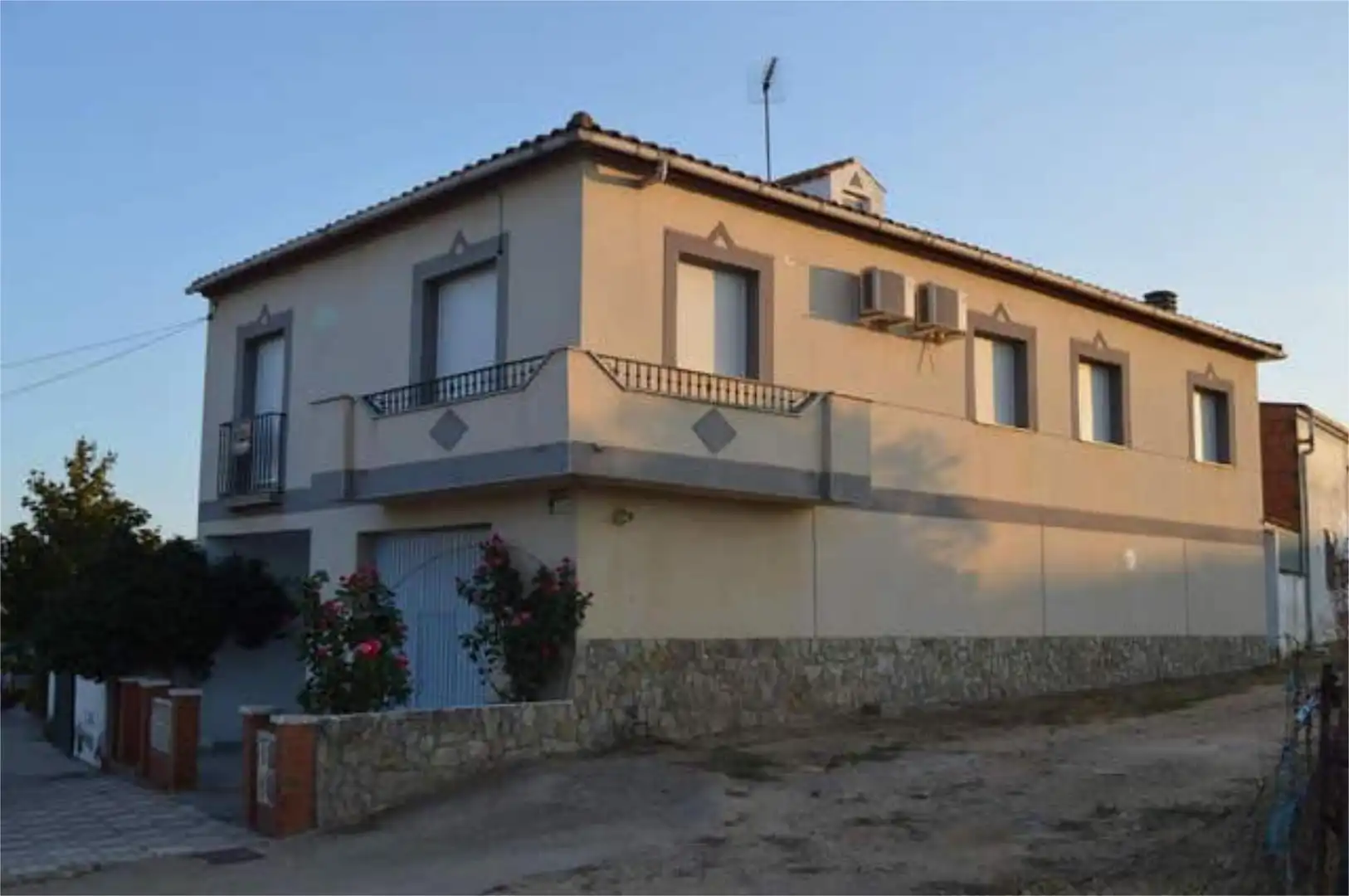 Exterior view of Single-family semi-detached for sale in Ceclavín  with Heating, Private garden and Terrace