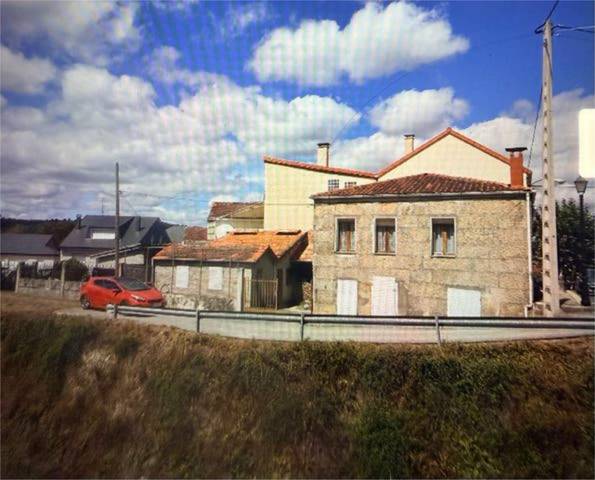 Casa-chalet en Venta en Baños de Molgas