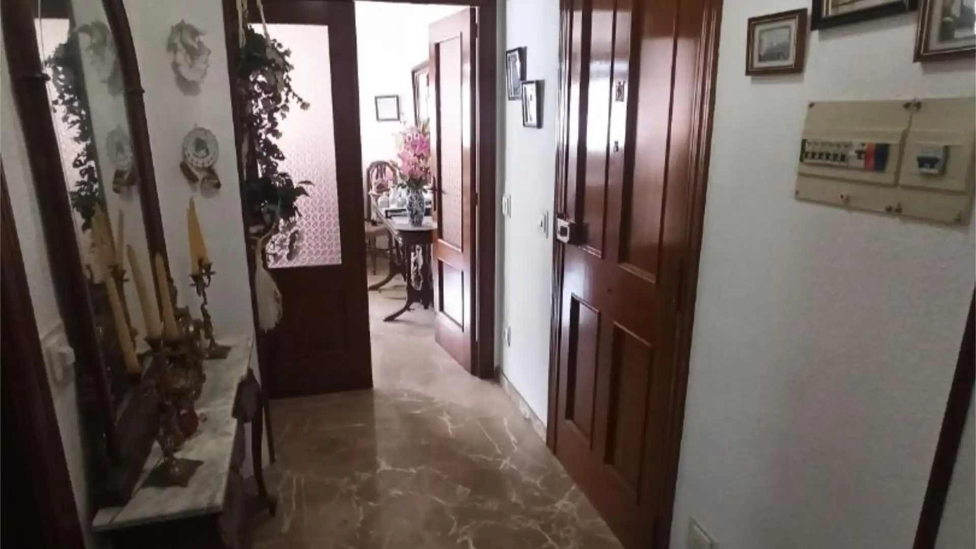 Piso en venta en Calle Pío XII, 4, Linarejos Piso en venta en Linares con Aire acondicionado, Amueblado y Videoportero