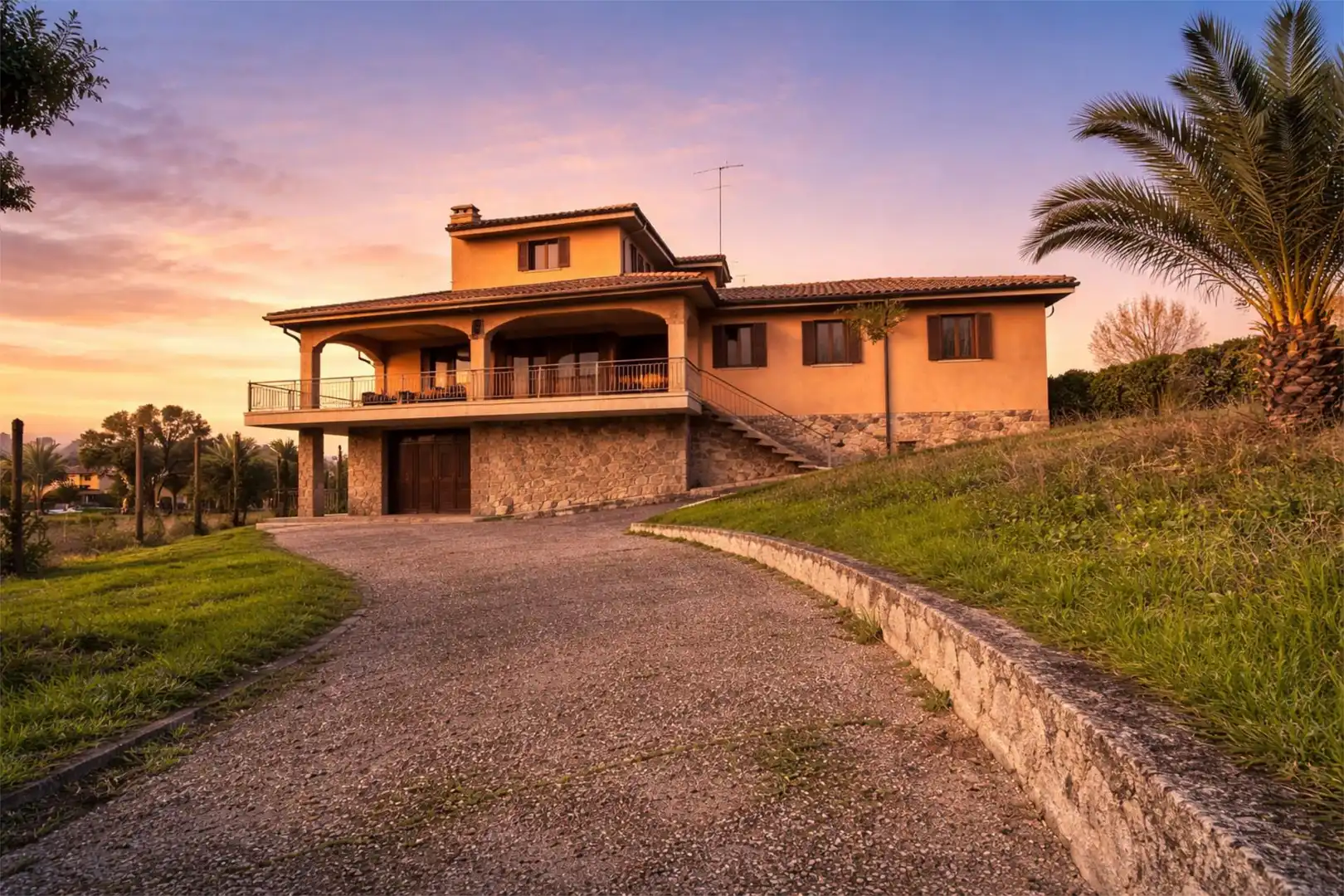 Habitación en Urbanización Serr Playa S1, 11, San Román de los Montes Vista exterior de Casa o chalet para compartir en San Román de los Montes con Calefacción, Jardín privado y Terraza