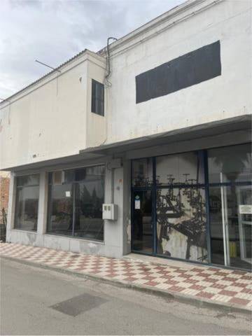 Local comercial en Alquiler en Torredonjimeno
