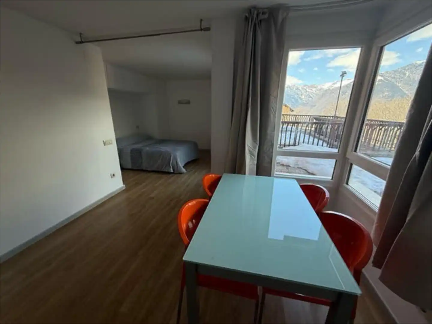 Flat for sale in Benasque Bedroom of Flat for sale in Benasque with Terrace and Furnished
