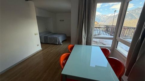 Foto 3 de Piso en venta en Benasque, Huesca