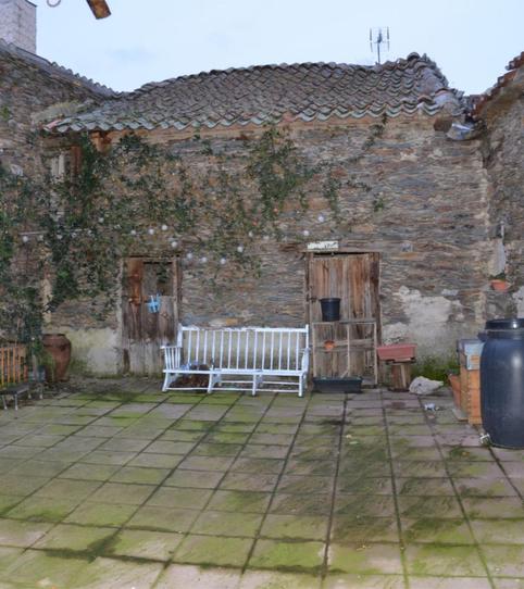 Foto 2 de Casa adosada en venta en Plaza Mayor, 1, Nieva, Segovia