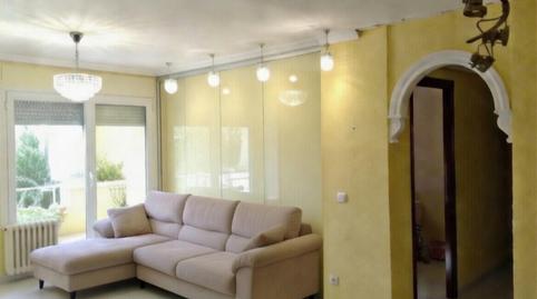 Piso de alquiler en Pasaje del Aljarafe, 18, Castilleja de la Cuesta, Sevilla - imagen 3 Foto 3 de Piso de alquiler en Pasaje del Aljarafe, 18, Castilleja de la Cuesta, Sevilla