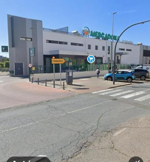 Piso de alquiler en Pasaje del Aljarafe, 18, Castilleja de la Cuesta, Sevilla - imagen 1 Foto 1 de Piso de alquiler en Pasaje del Aljarafe, 18, Castilleja de la Cuesta, Sevilla