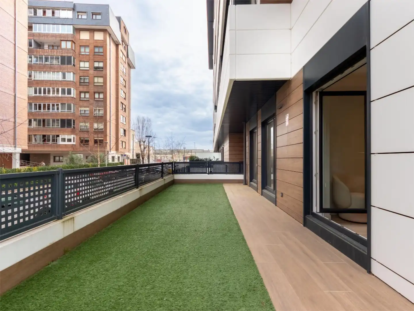 Pis en venda a Berdintasuna Kalea, 5, Lamiako - Txopoeta Terrassa de Pis en venda en Leioa amb Aire condicionat, Calefacció i Jardí privat