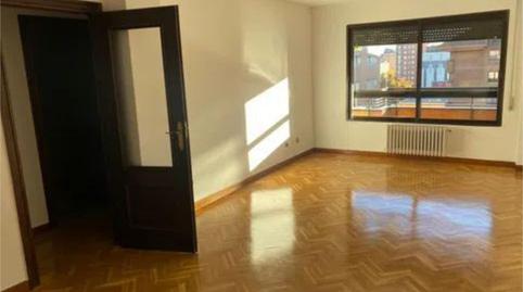 Foto 5 von Wohnung zur Miete in Calle Estadio, 3, Plaza de Toros, Valladolid Capital