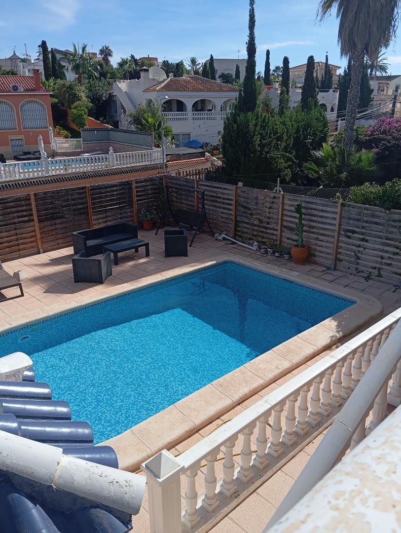 Swimming pool of House or chalet for rent in Orihuela  with Air Conditioner, Heating and Private garden