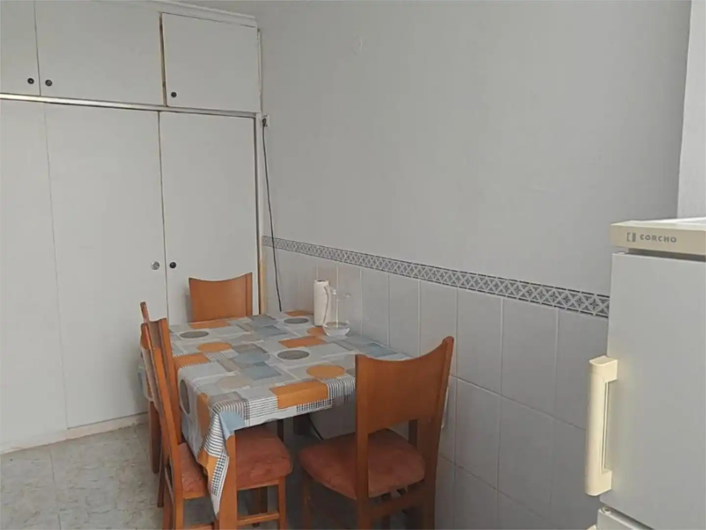 Comedor de Piso para compartir en Castellón de la Plana / Castelló de la Plana con Amueblado y Balcón