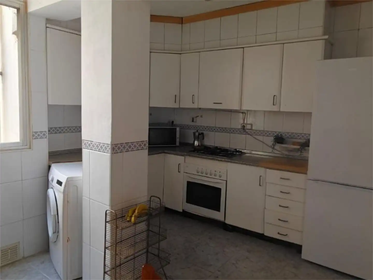 Cocina de Piso para compartir en Castellón de la Plana / Castelló de la Plana con Amueblado y Balcón
