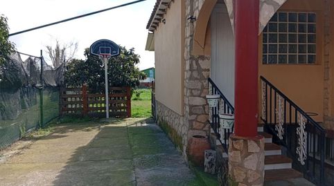 Foto 2 de Casa o chalet en venta en Urbanización Los Guarales, 77, Peñaflor, Zaragoza Capital