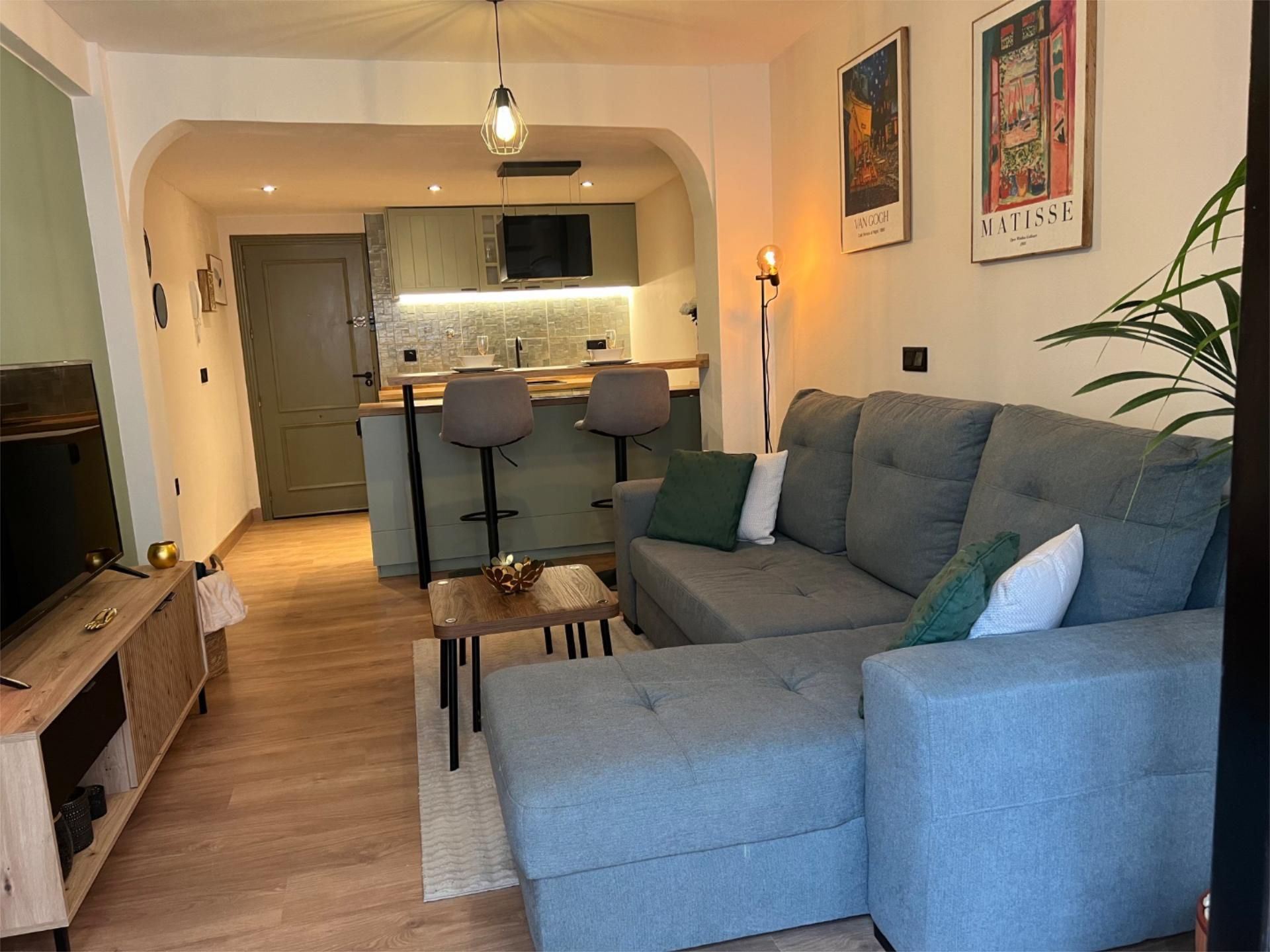 Wohnung zum Verkauf in Calle Bergantin, 38, Avenida Habaneras - Curva de Palangre Wohnzimmer von Wohnung zum Verkauf in Torrevieja mit Klimaanlage, Terrasse und Schwimmbad