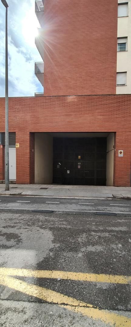 Parking de Garaje de alquiler en Salt